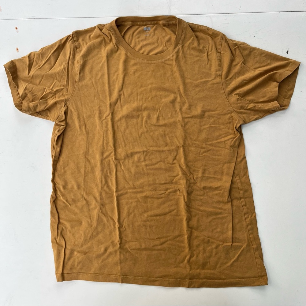Uniqlo Supima cotton t-shirt, mustard yellow, Men’s Large